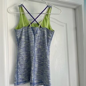 Girls Ivivva / Lululemon built in bra tank top